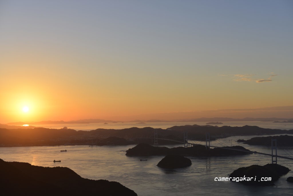 亀老山展望台からの夕日