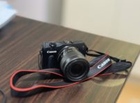 Canon EOS M